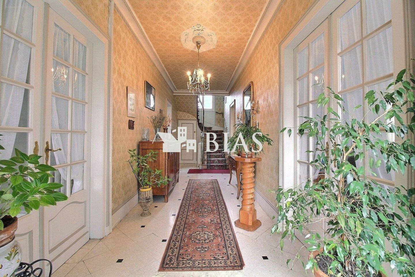Maison à vendre, 300m², SAINT GEORGES DU VIEVRE