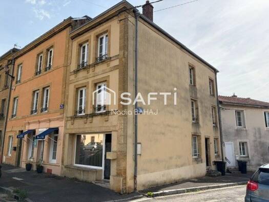 Immeuble à vendre 124 000 € 118 m² Montmédy 55600