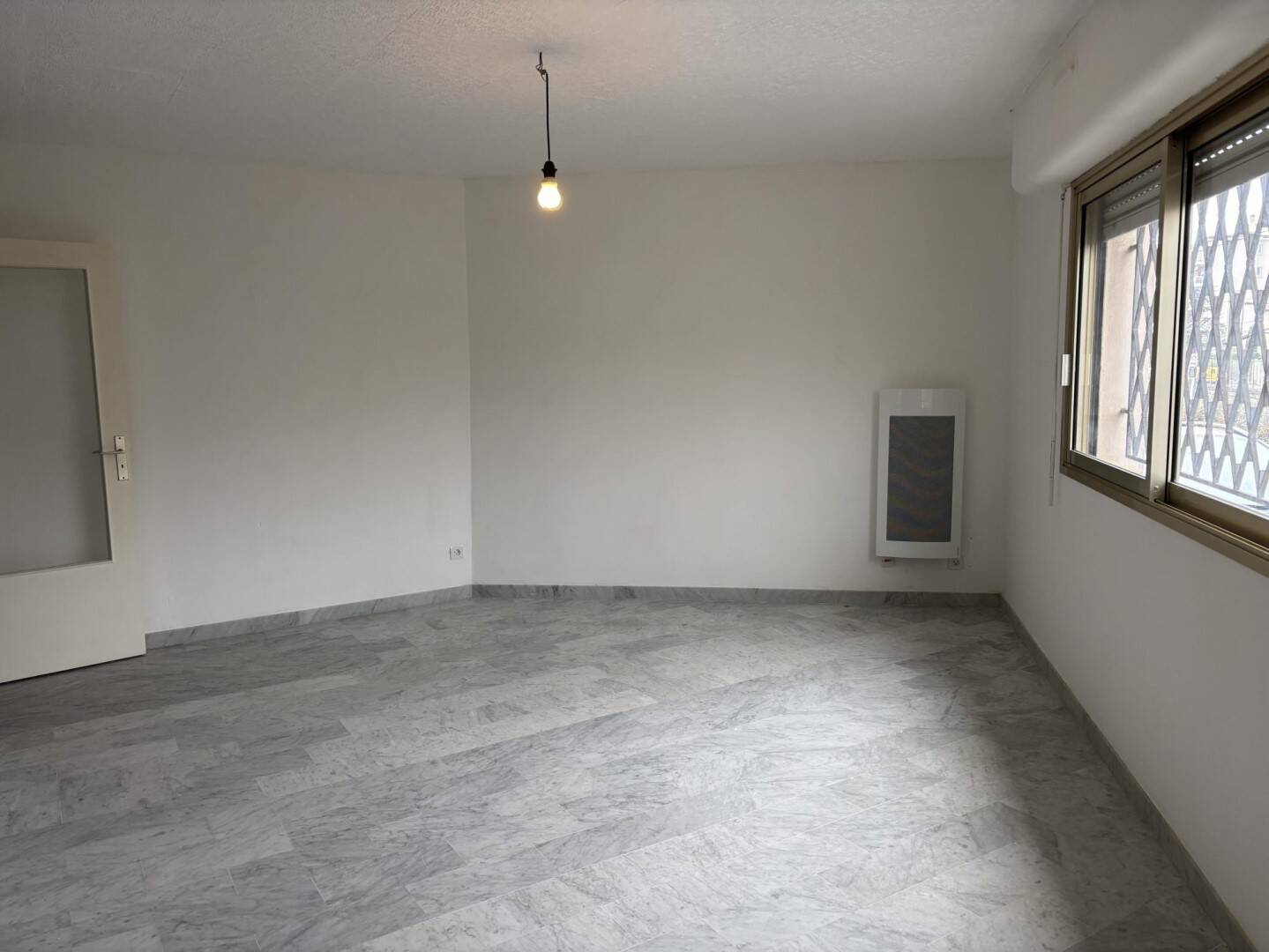Maison à louer, 28m², ANTIBES