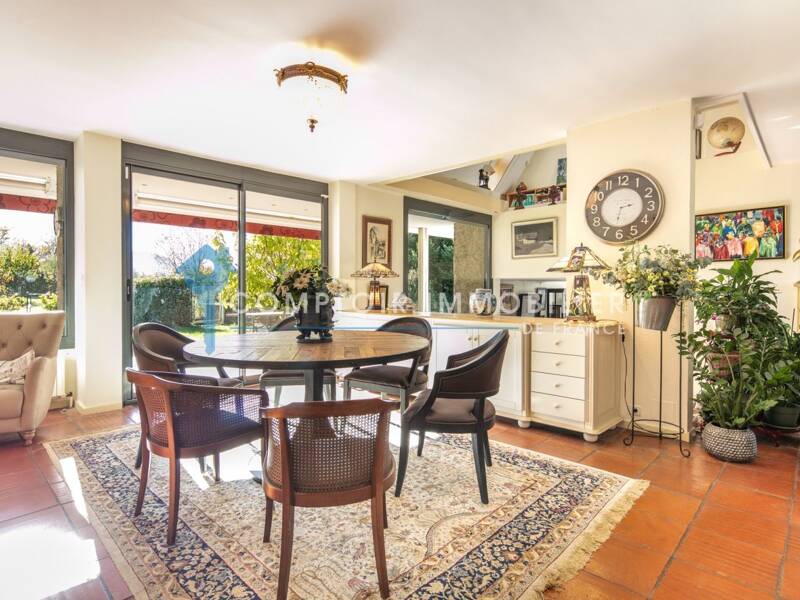 Maison à vendre, 510m², SAINT MARTIN D'URIAGE