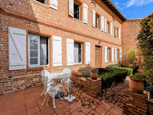 Demeure à vendre 780 000 € 6 pièces 4 chambres 187 m² 1 100 m² de terrain Centre Portet-sur-Garonne 31120