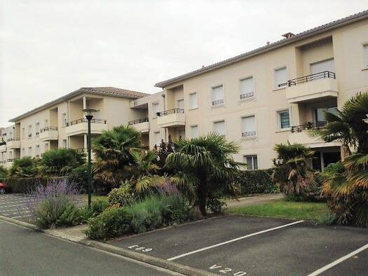 Appartement à louer 1 065 € 3 pièces 2 chambres 62,2 m² Étage 1/3 Médoquine-Haut-Brion Talence 33400