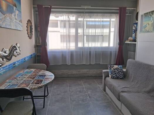 Appartement à vendre 97 200 € 1 pièce 18 m² 2ème étage Centre La Grande-Motte 34280