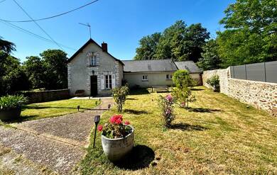 Maison de plain-pied à vendre 297 825 € 5 pièces 4 chambres 117 m² 3 277 m² de terrain Brissac Loire Aubance 49320