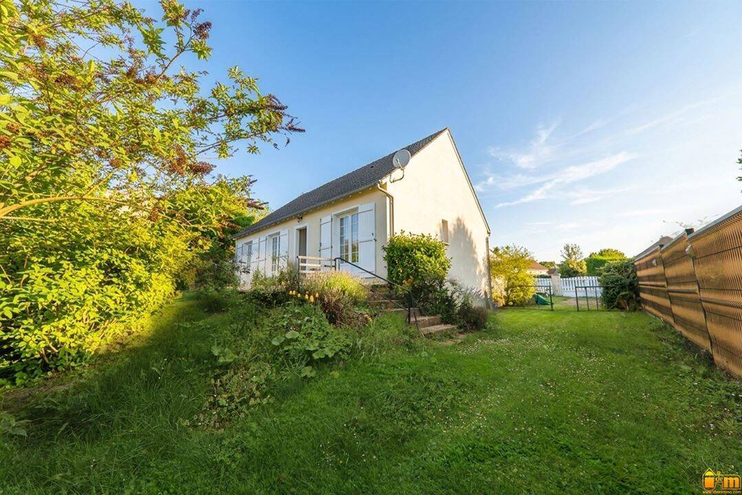 Maison à vendre, 82m², ESTOUCHES