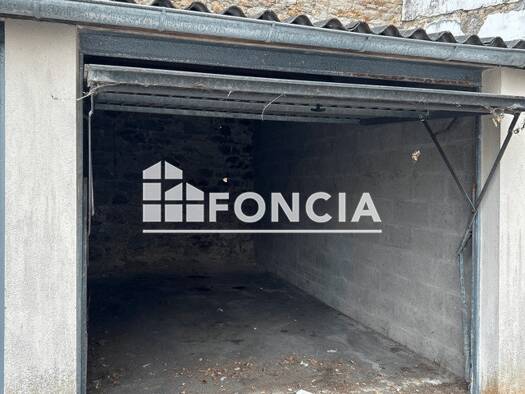 Parking à louer 85 € Le Manio-Kerentrech Lorient 56100