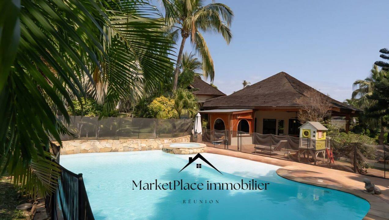 Maison à vendre, 300m², SAINT GILLES LES BAINS