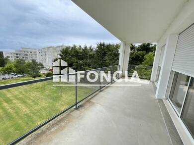 Appartement à louer 940 € 3 pièces 2 chambres 68,1 m² 3ème étage Bernus-Kergypt-Keruzen-Campen Vannes 56000