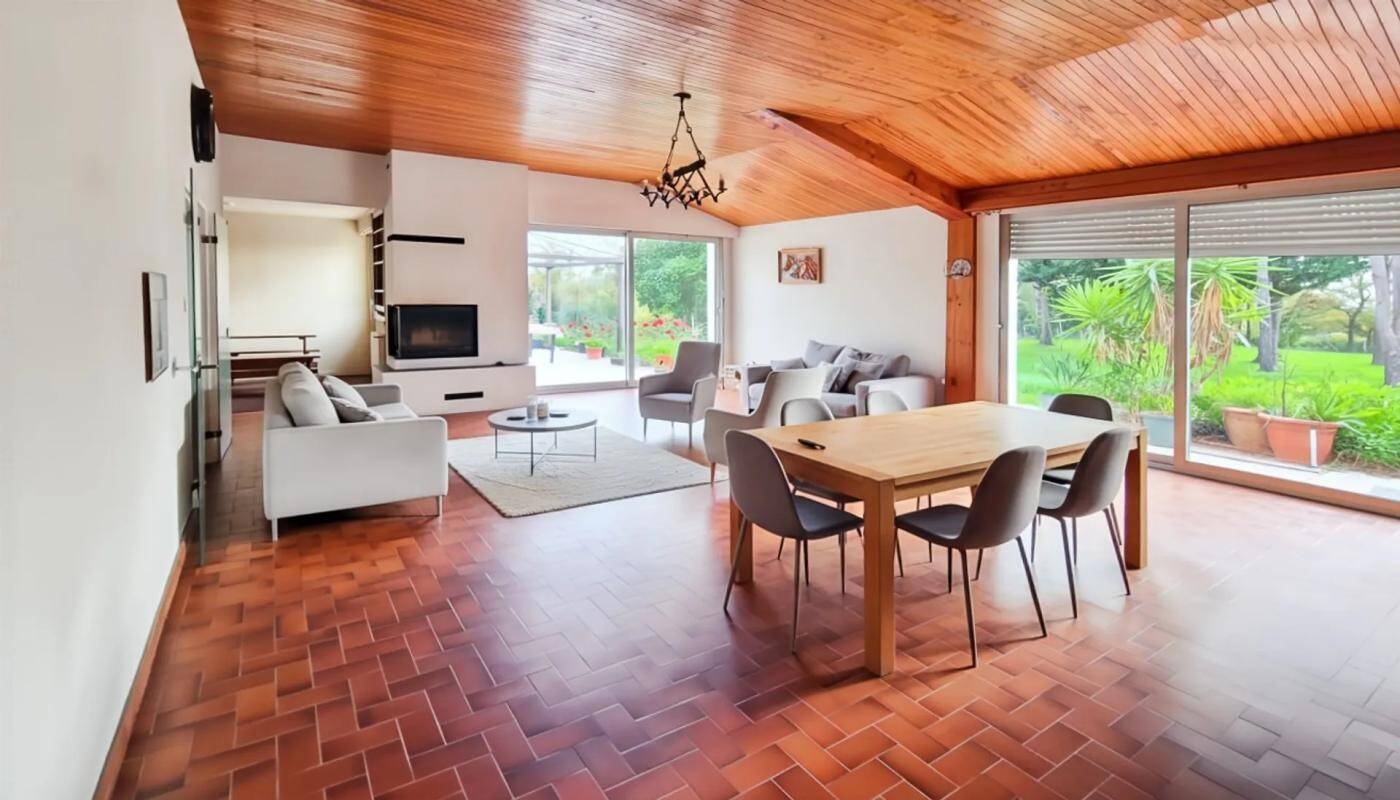 Maison à vendre, 268m², MAREUIL SUR LAY DISSAIS