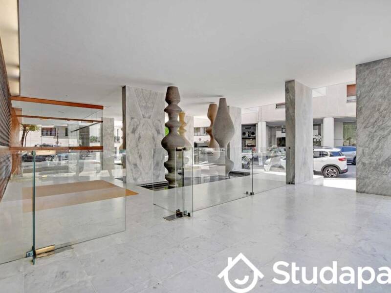 Maison à louer, 10m², PARIS 16E