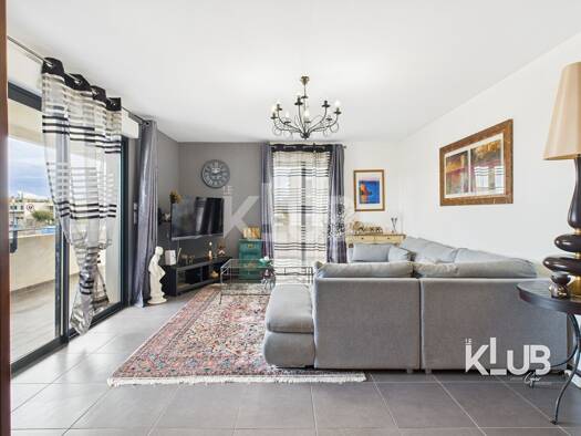 Appartement à vendre 275 000 € 3 pièces 2 chambres 78 m² Étage 1/4 Borgo 20290