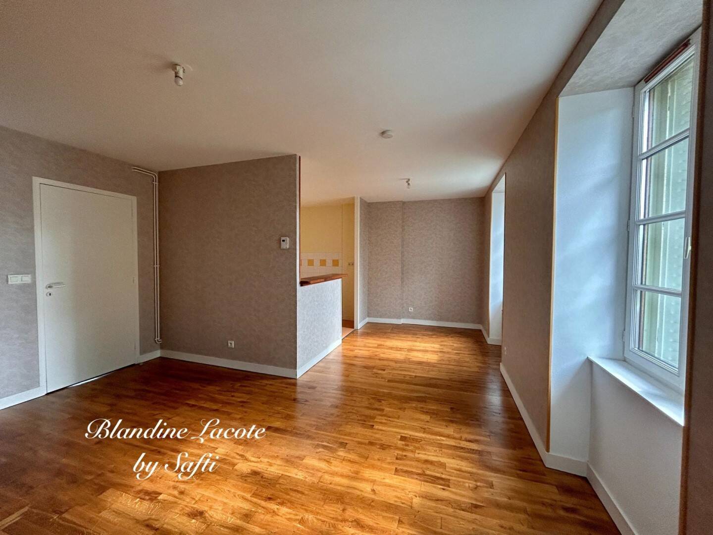 Maison à louer, 56m², SAINT HILAIRE LE CHATEAU