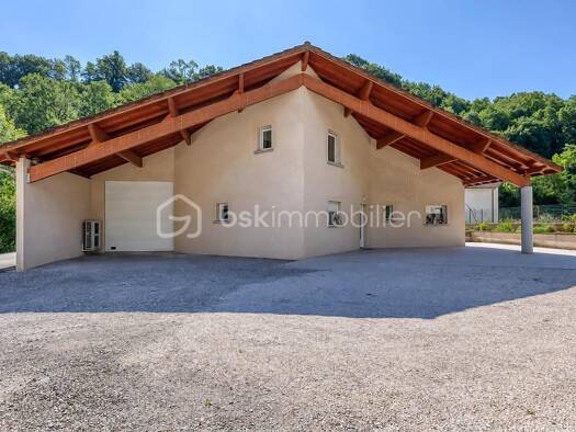 Maison à vendre 480 000 € 5 pièces 4 chambres 185 m² 825 m² de terrain Peripherie Vif 38450