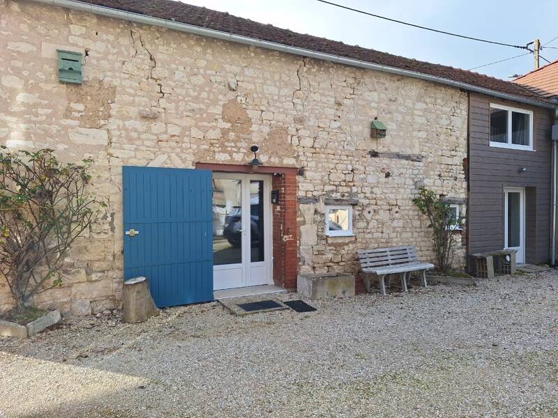 Maison à louer, 61m², CHENY