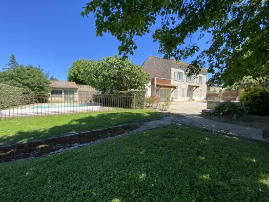 Maison à vendre 395 000 € 10 pièces 5 chambres 170 m² 1 412 m² de terrain Codolet 30200