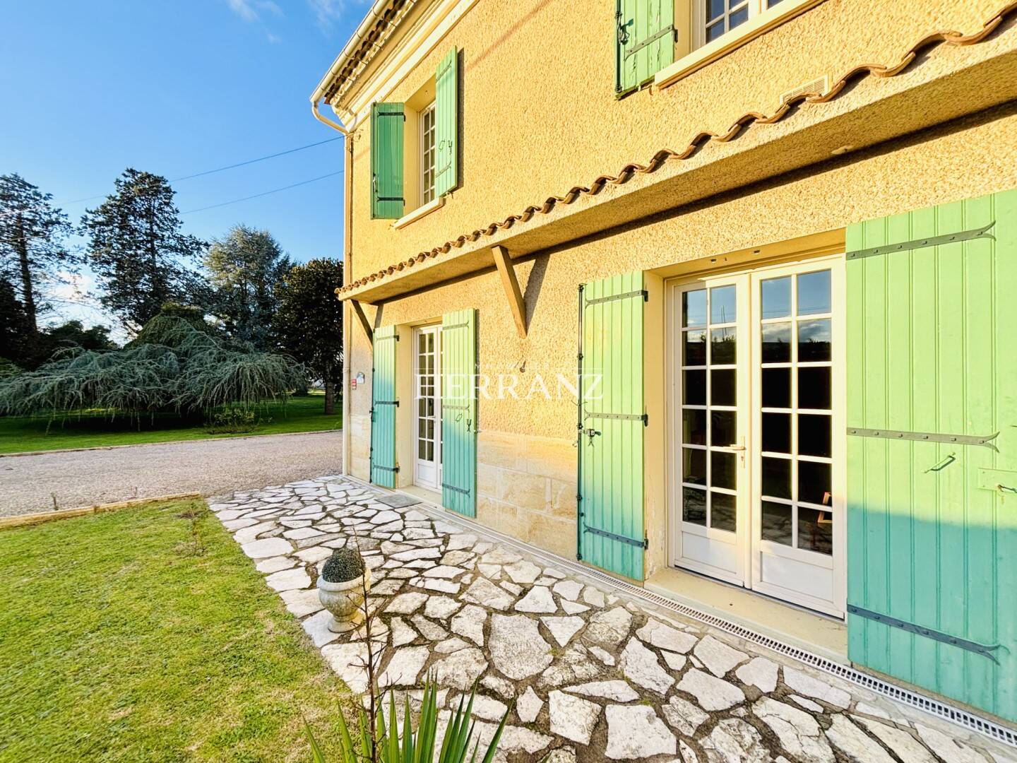 Maison à vendre, 205m², SAINT MAGNE DE CASTILLON