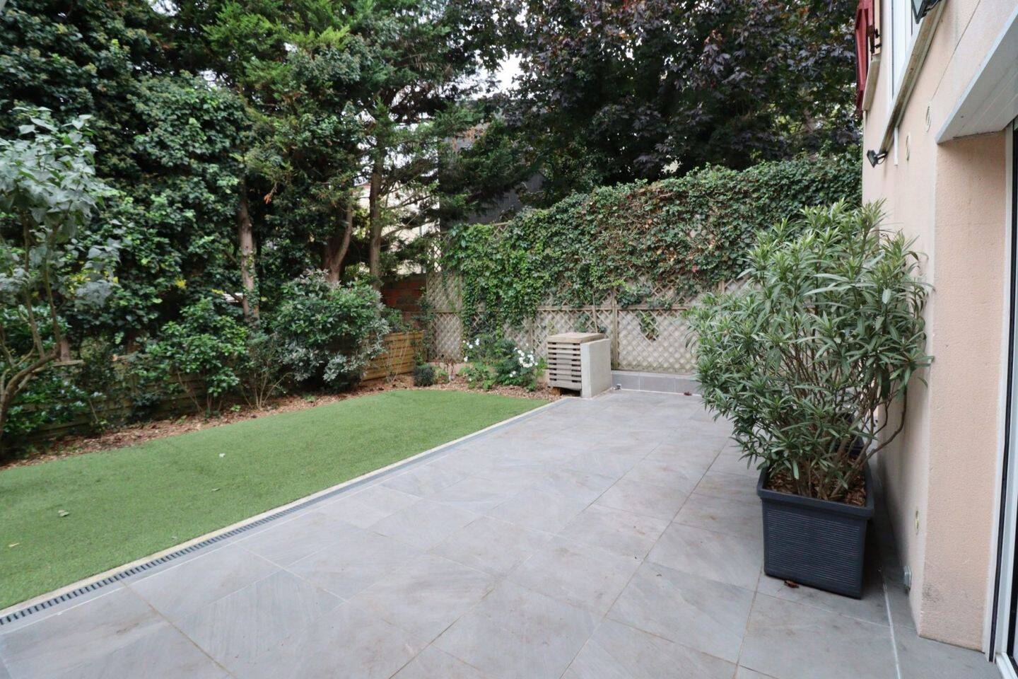 Maison à louer, 180m², NANTERRE