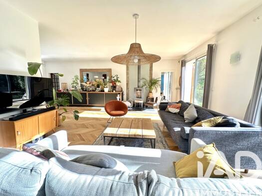 Maison à vendre 565 000 € 8 pièces 4 chambres 183 m² 3 600 m² de terrain Atlantis-Gournerie-Bergerie-Les Villages Saint-Herblain 44800