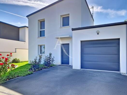 Maison à vendre - Première occupation 421 500 € 6 pièces 4 chambres 122 m² 400 m² de terrain Villechien-Chambree Saint-Barthélemy-d'Anjou 49124