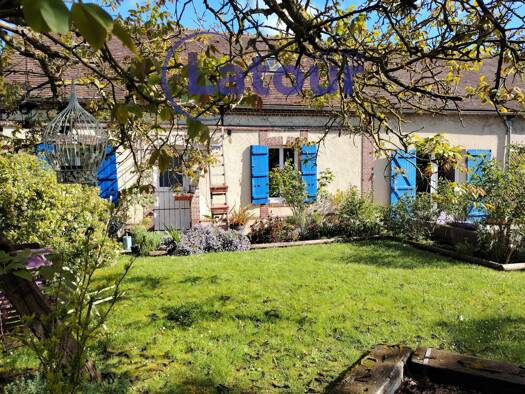 Maison à vendre 294 000 € 7 pièces 3 chambres 164 m² 1 502 m² de terrain Nonancourt 27320