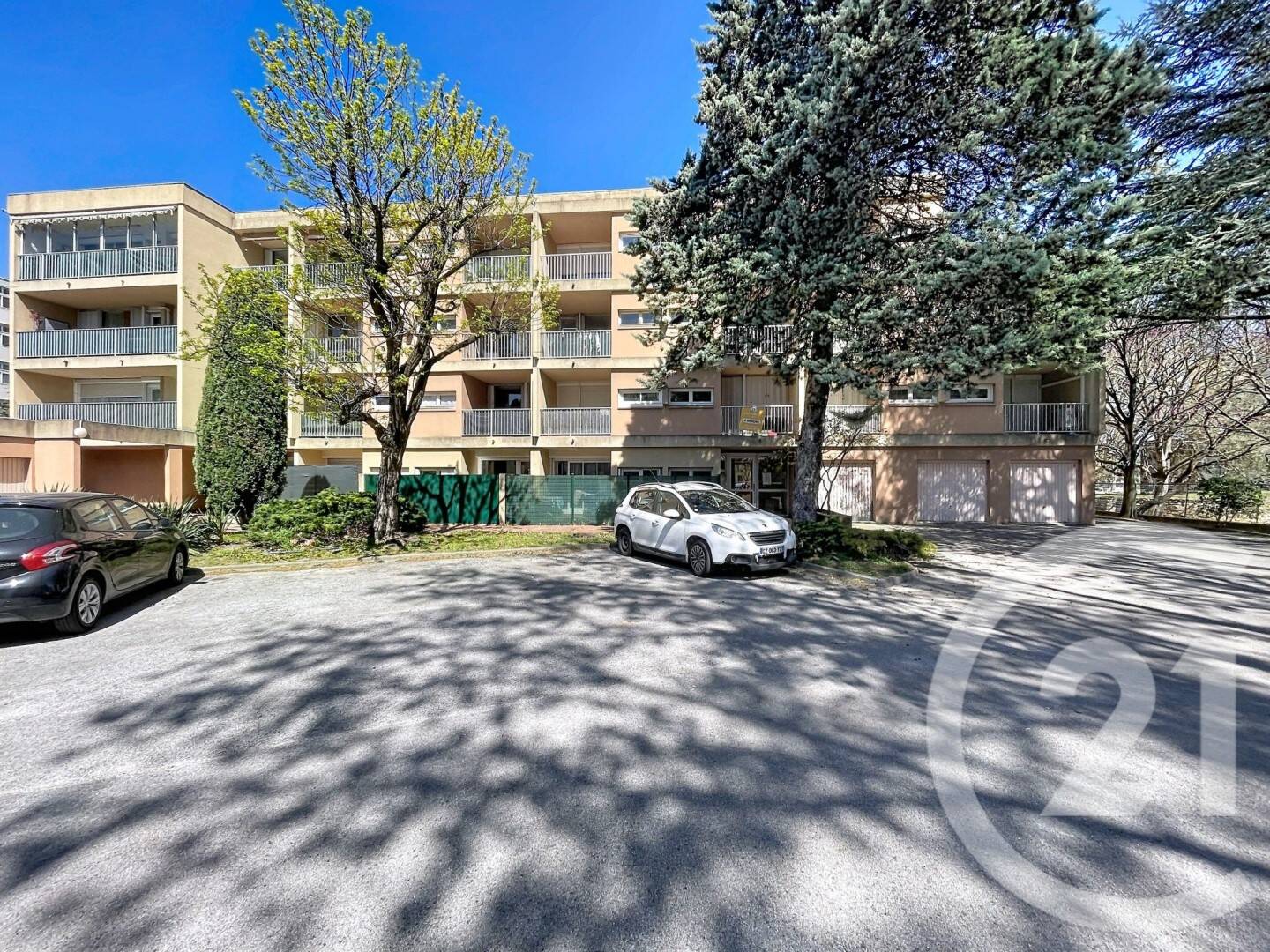 Maison à vendre, 26m², BAGNOLS SUR CEZE