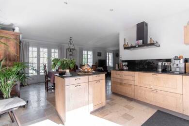 Maison de plain-pied à vendre 379 000 € 4 pièces 2 chambres 140 m² 1 309 m² de terrain Ormoy 91540