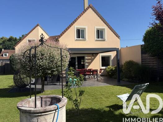 Maison à vendre 585 000 € 7 pièces 5 chambres 183 m² 1 050 m² de terrain Le Reveillon Villecresnes 94440