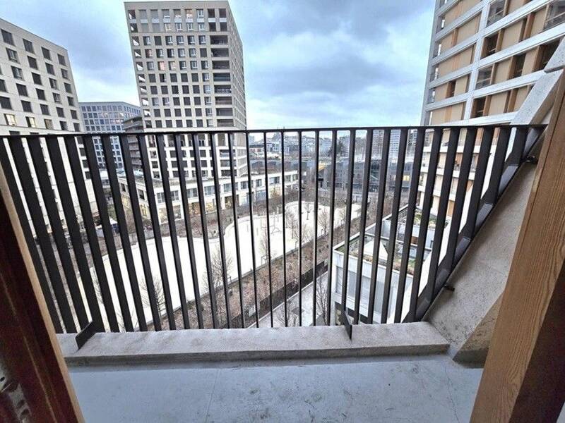 Maison à louer, 26m², PARIS 18E