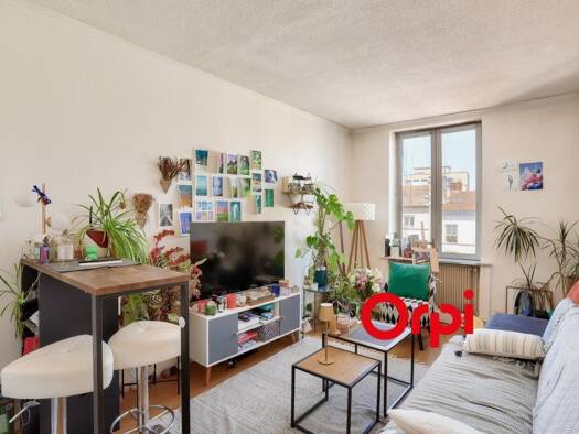 Appartement à vendre 211 000 € 2 pièces 1 chambre 36,78 m² Étage 4/4 Ainay Lyon 2ème arrondissement 69002