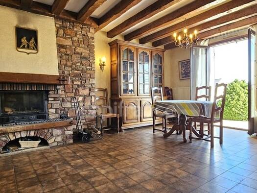 Maison à vendre 310 000 € 6 pièces 4 chambres 144 m² 548 m² de terrain Ollainville 91340