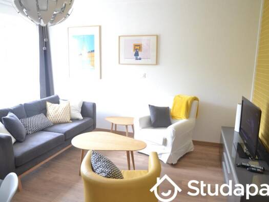 Colocation à louer 485 € 1 pièce 1 chambre 11 m² 4ème étage Bernardière-Bellevue-Harlière Saint-Herblain 44800