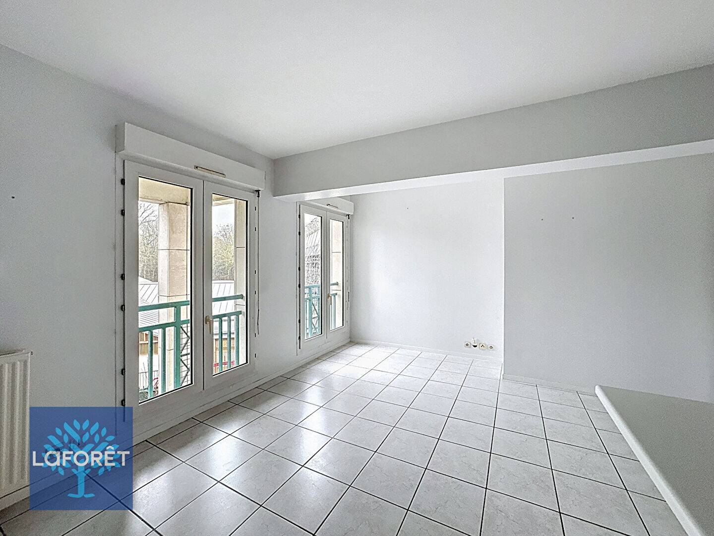 Maison à louer, 45m², COURCOURONNES
