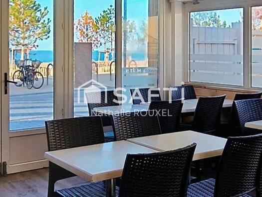 Boutique à vendre Fonds de commerce 371 000 € 1 pièce 207 m² de surface de vente Arromanches-les-Bains 14117