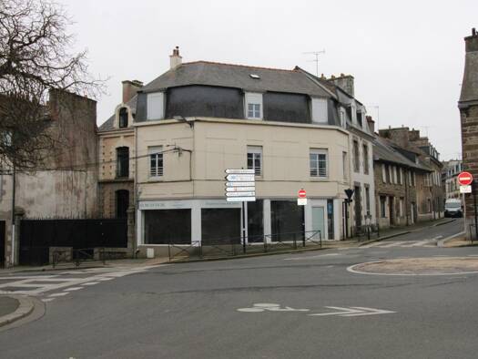 Immeuble à vendre 239 200 € 190 m² Saint-Brieuc 22000