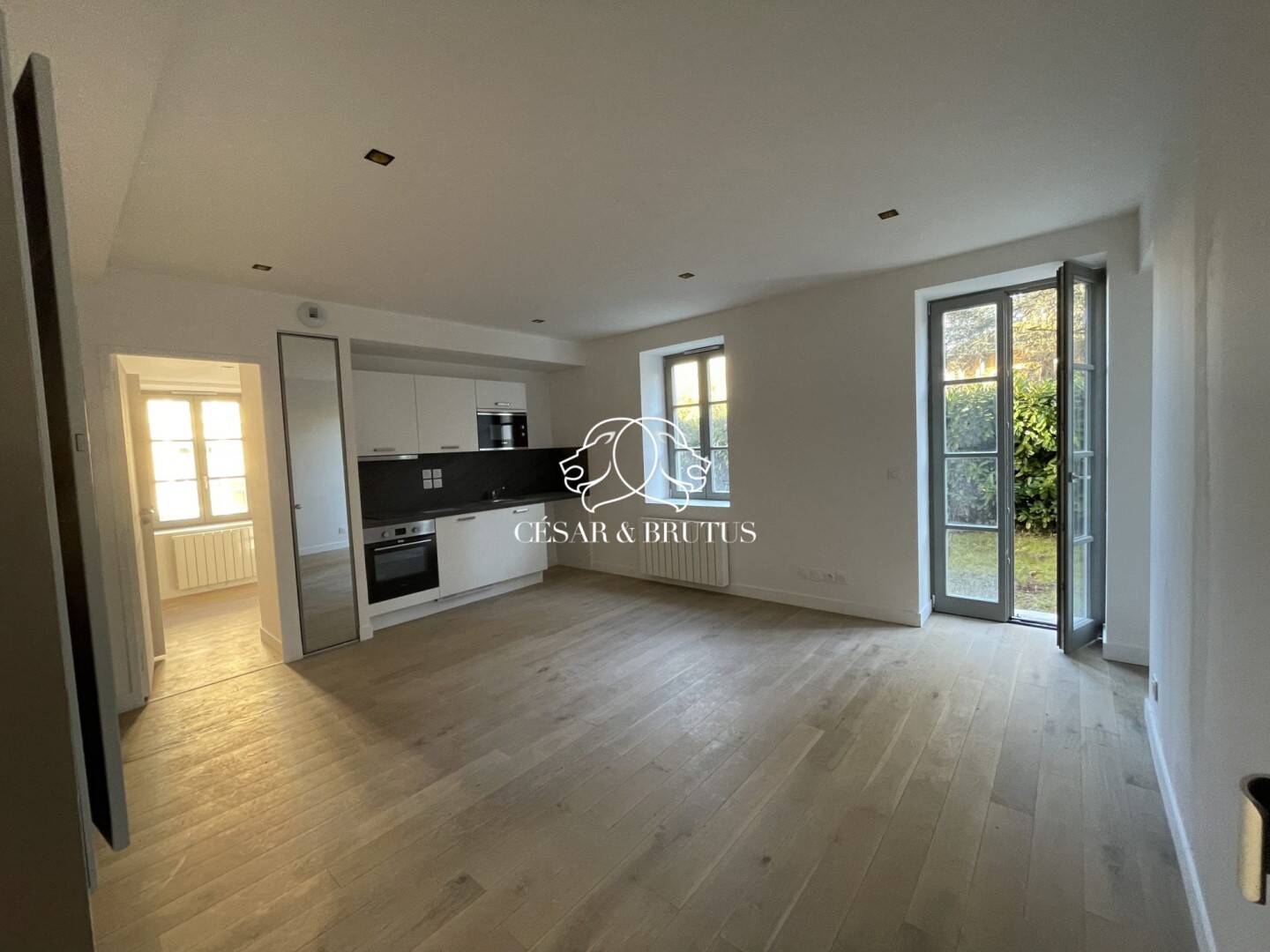 Maison à vendre, 37m², TASSIN LA DEMI LUNE