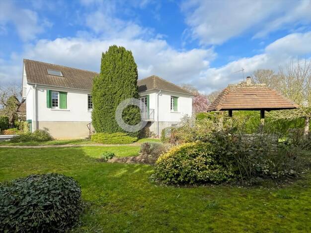 Maison à vendre 199 900 € 7 pièces 5 chambres 120 m² 776 m² de terrain Arnières-sur-Iton 27180