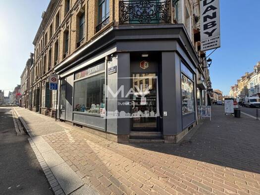 Local commercial à louer 740 € 61 m² de surface de vente Centre Ville Saint-Omer 62500