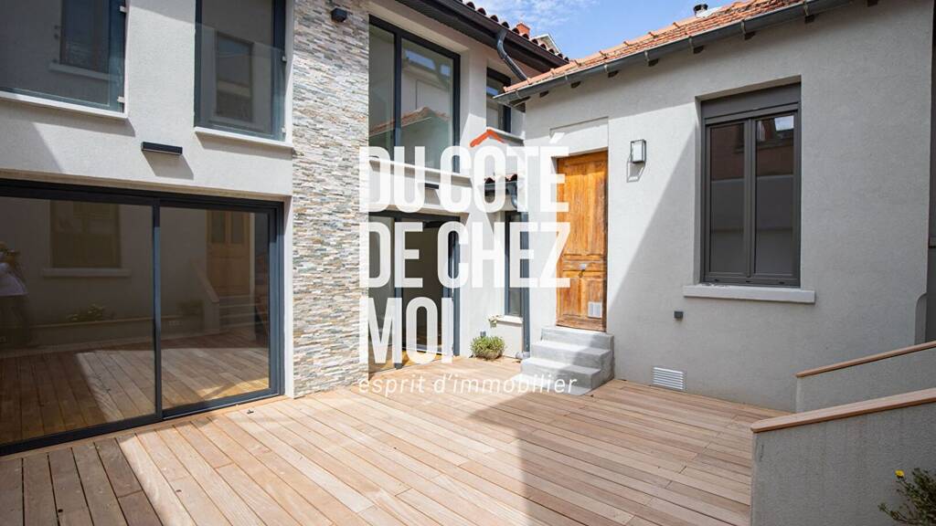Maison à vendre 290 000 € 4 pièces 3 chambres 82 m² Centre Ville Saint Fons 69190