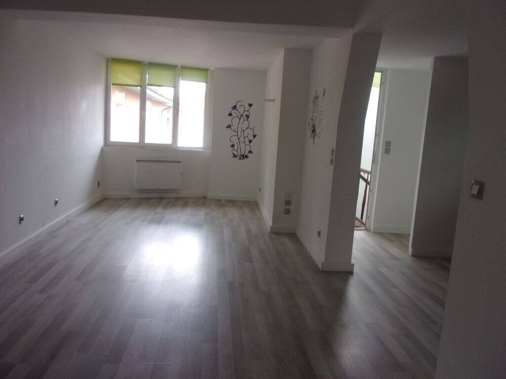 Maison à louer, 81m², MONTREVEL EN BRESSE
