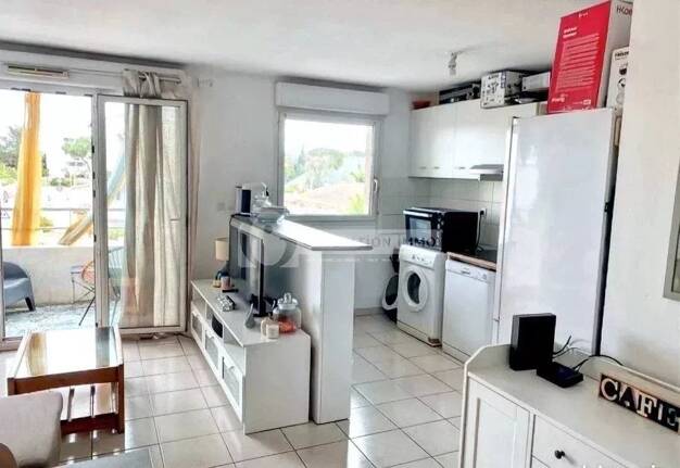 Duplex à louer 810 € 3 pièces 2 chambres 55,1 m² Étage 1/3 Cirque-La Montcaldette Arles 13200