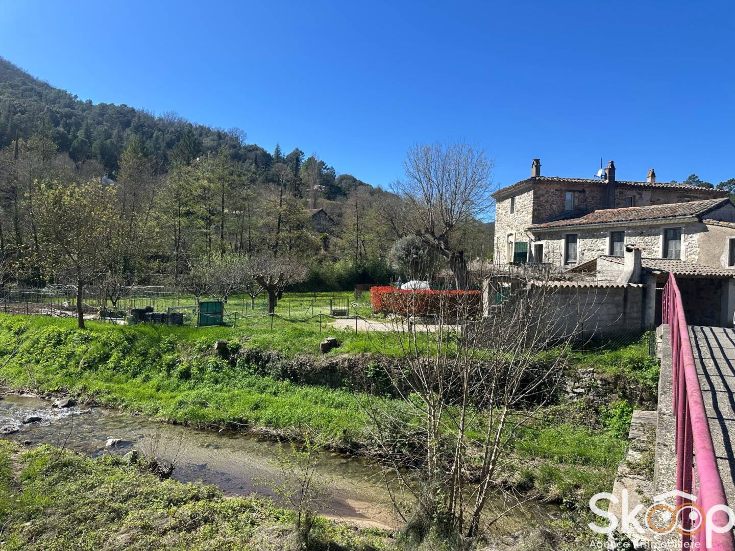Maison à vendre, 550m², SAINT HIPPOLYTE DU FORT