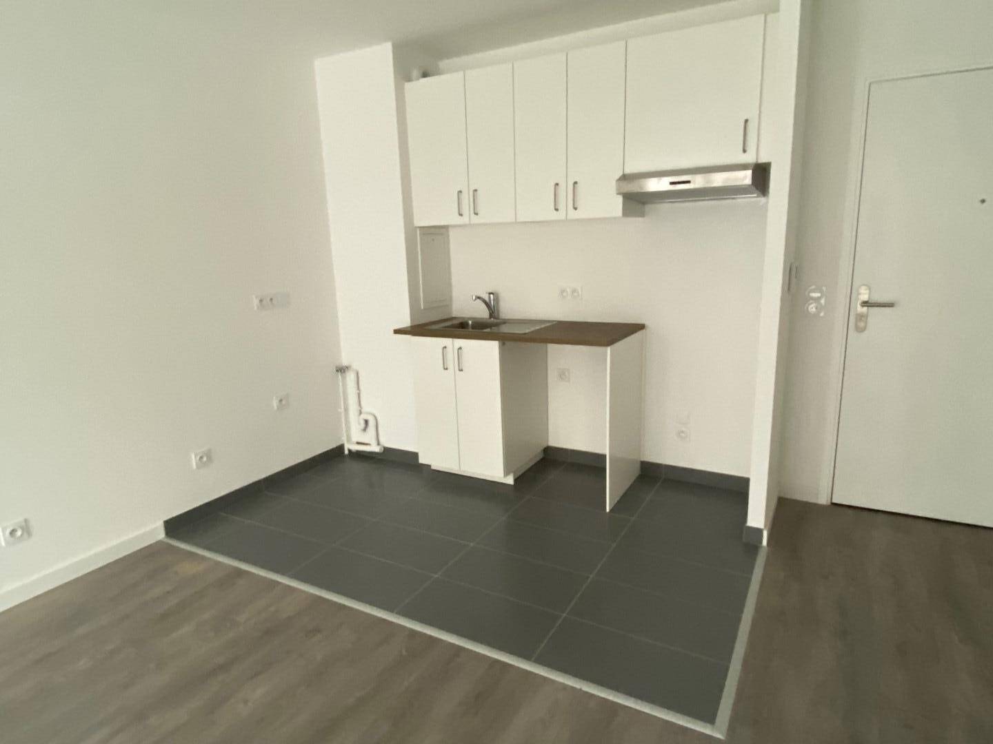 Maison à louer, 40m², ASNIERES SUR SEINE