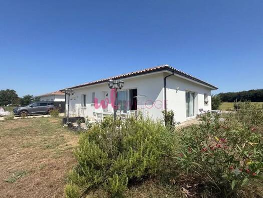 Maison de plain-pied à vendre 310 000 € 3 pièces 2 chambres 95,35 m² 693 m² de terrain Rivière-Saas-et-Gourby 40180