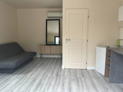 Appartement à louer 550 € 1 pièce 18 m² RDC Nord Saint-Jean-de-Védas 34430