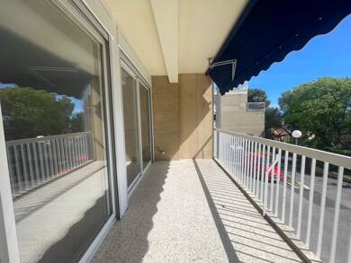 Appartement à vendre 650 000 € 4 pièces 3 chambres 107,4 m² 1er étage Mazenod-Bellevue-Saint Donat-Banon Aix-en-Provence 13100
