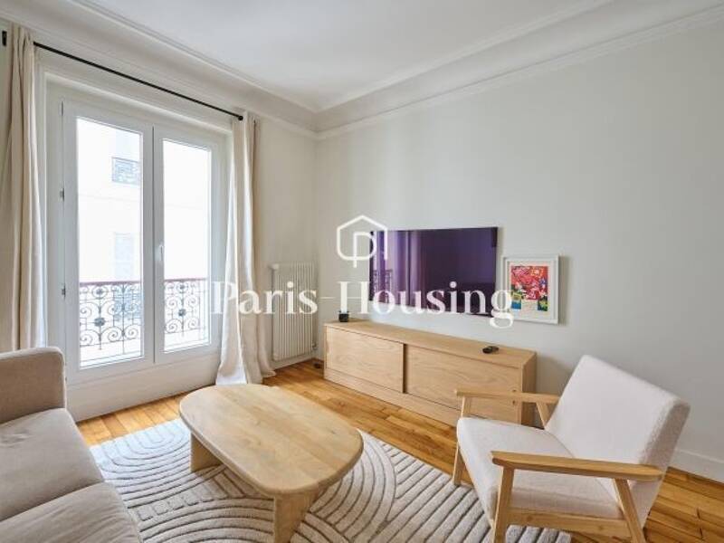 Maison à louer, 53m², PARIS 18E