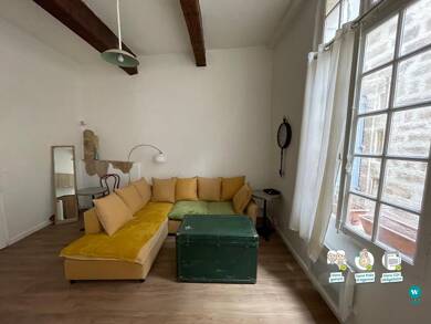 Appartement à louer 720 € 3 pièces 2 chambres 57 m² Étage 1/3 Centre Ville Pézenas 34120