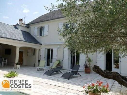 Maison à vendre 305 500 € 6 pièces 4 chambres 181 m² 896 m² de terrain Zone Eparse Saint-Denis-en-Val 45560