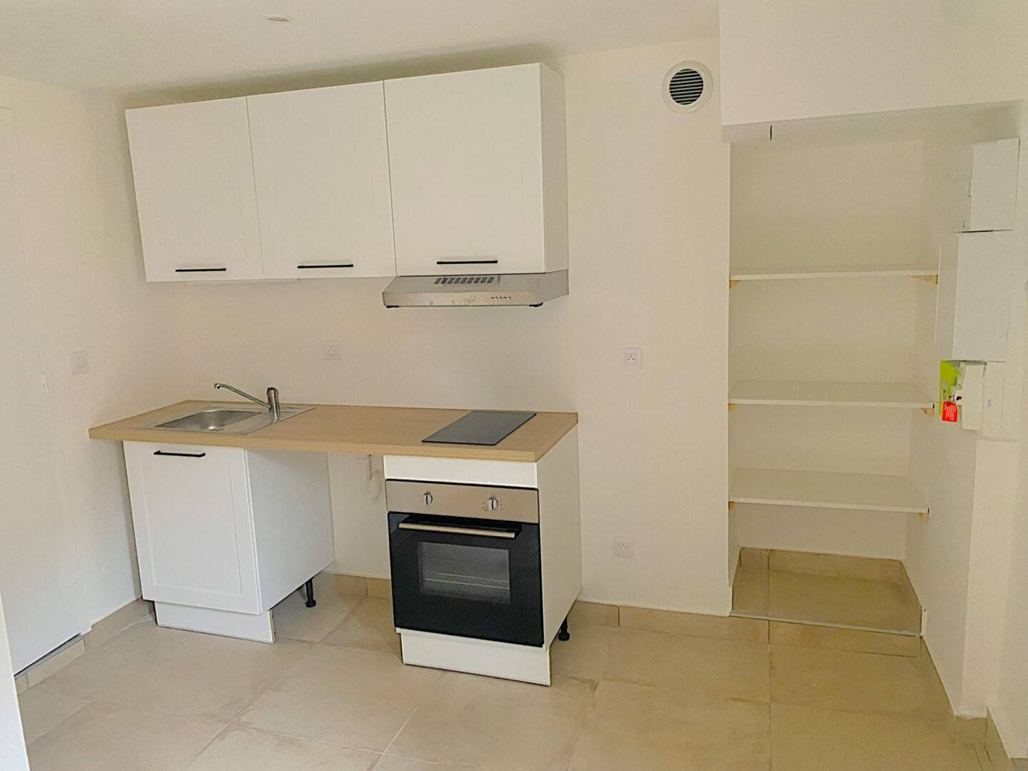 Maison à louer, 18m², VILLEFRANCHE SUR SAONE