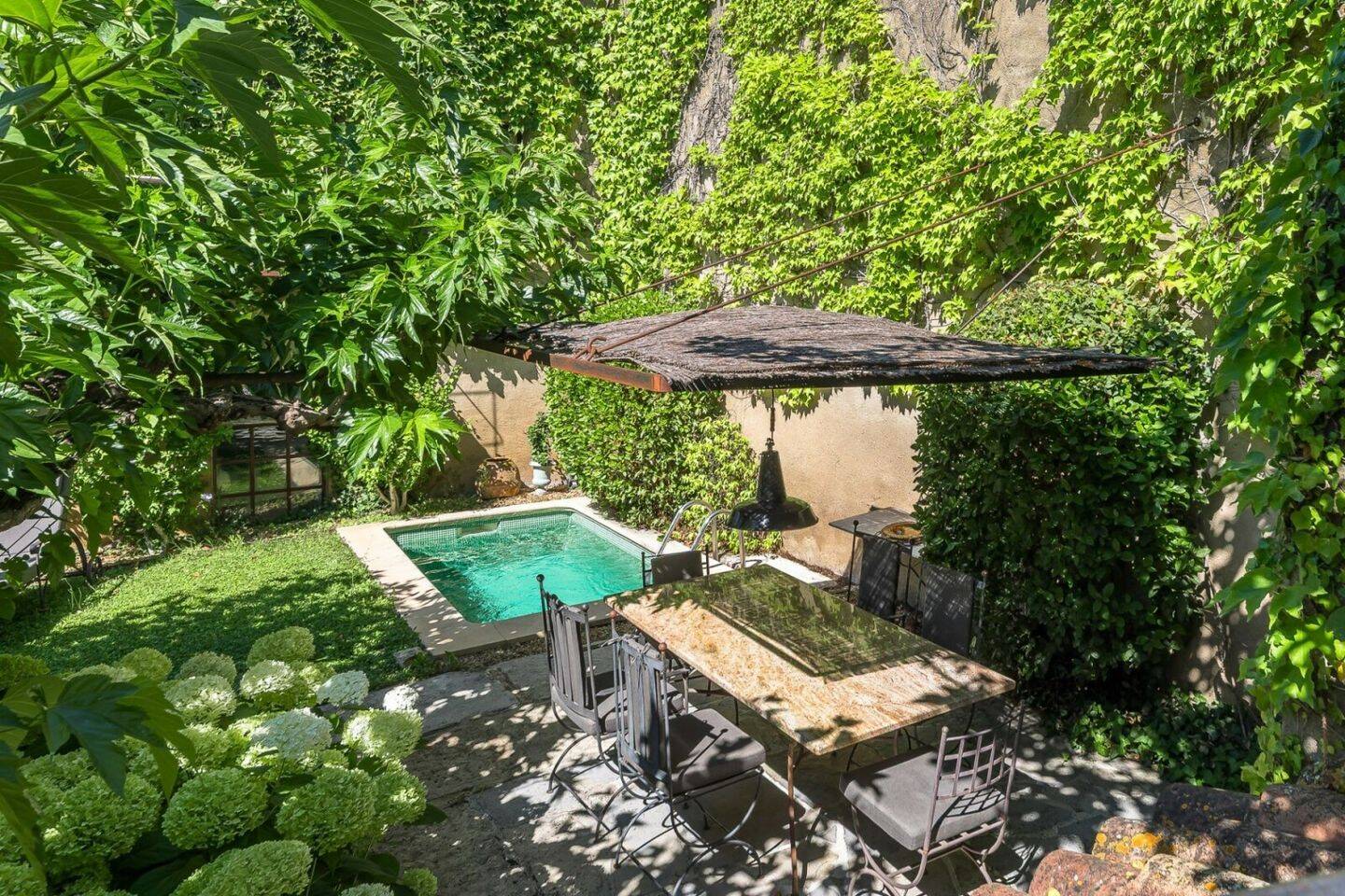 Maison à vendre, 137m², GORDES